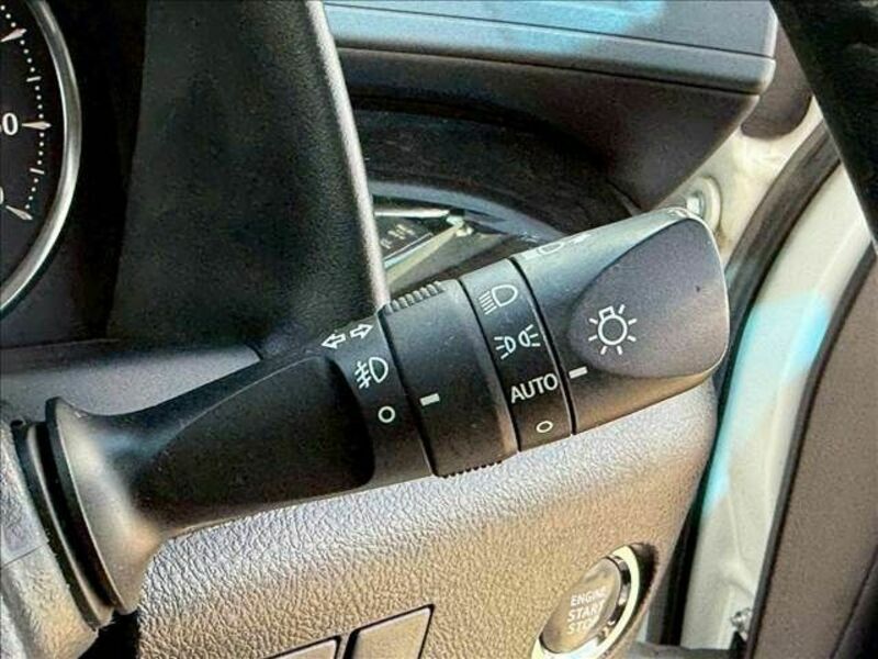 VELLFIRE-29