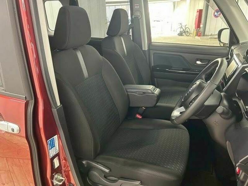 ROOMY