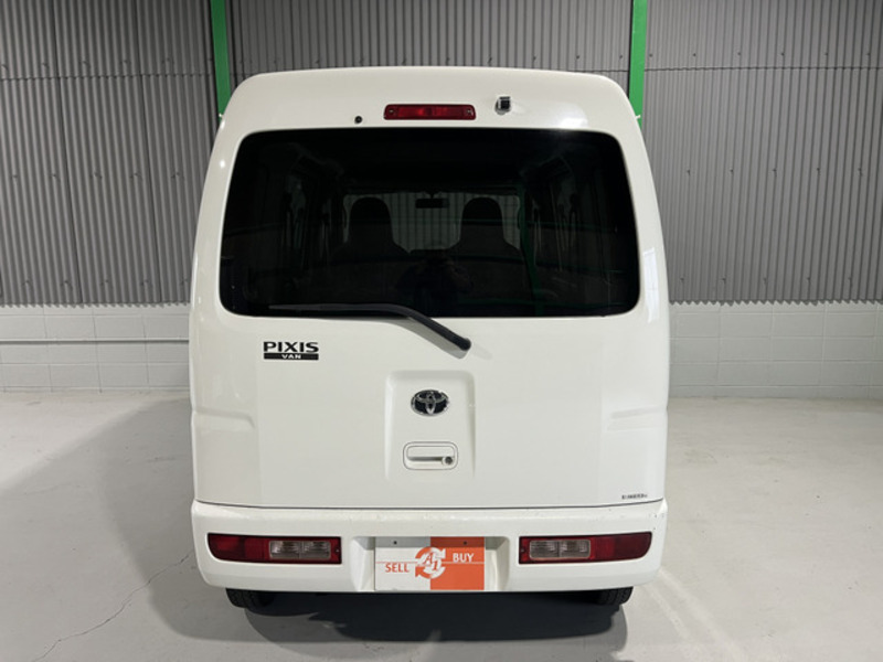 PIXIS VAN-17