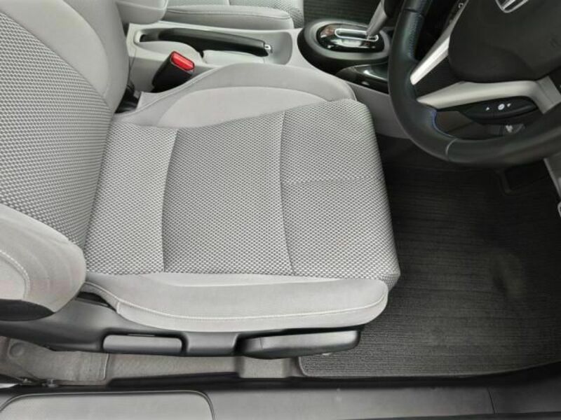 CR-Z