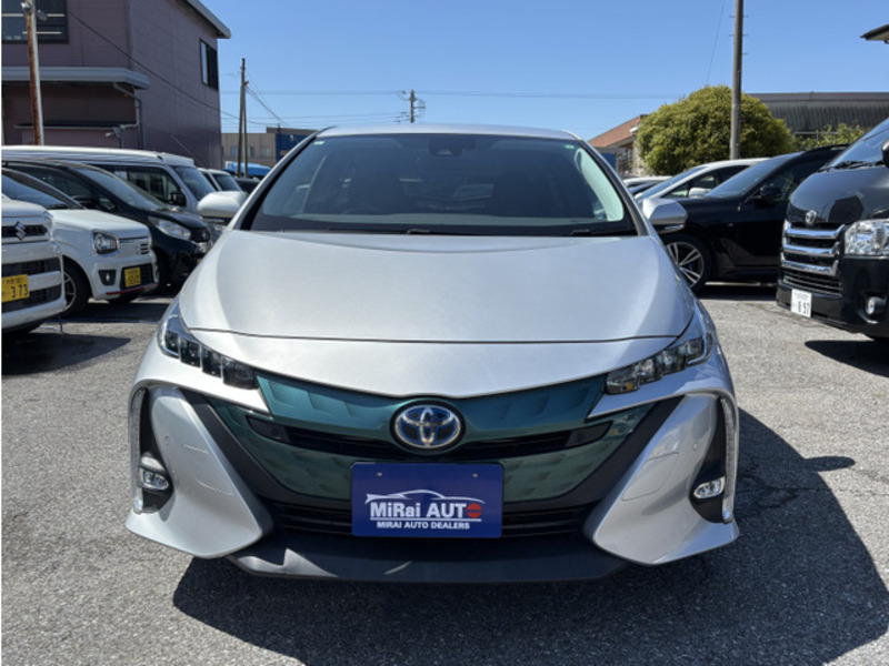 PRIUS PHV