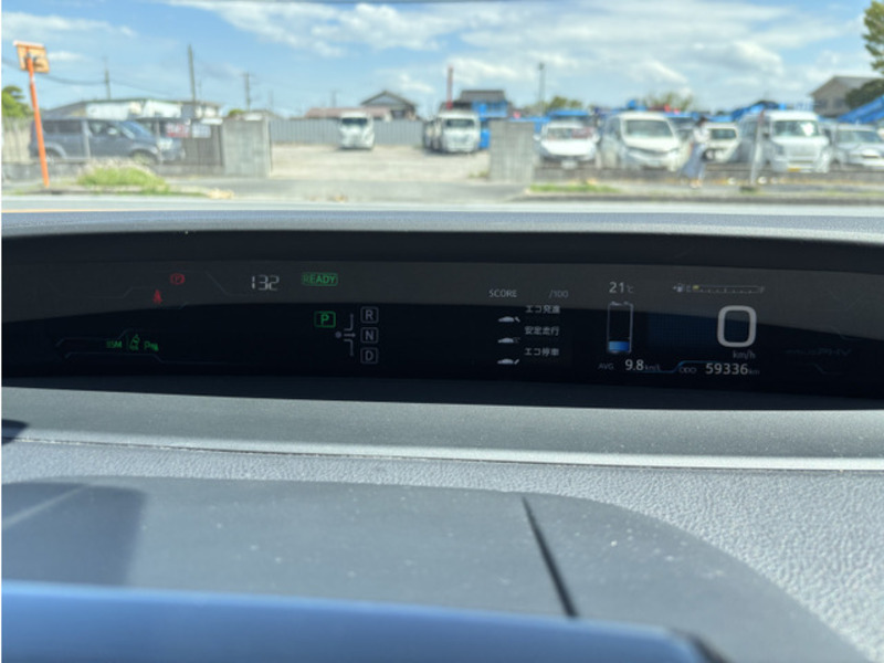 PRIUS PHV