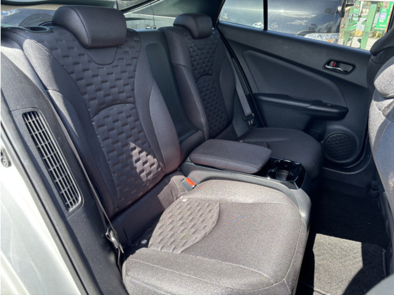 PRIUS PHV