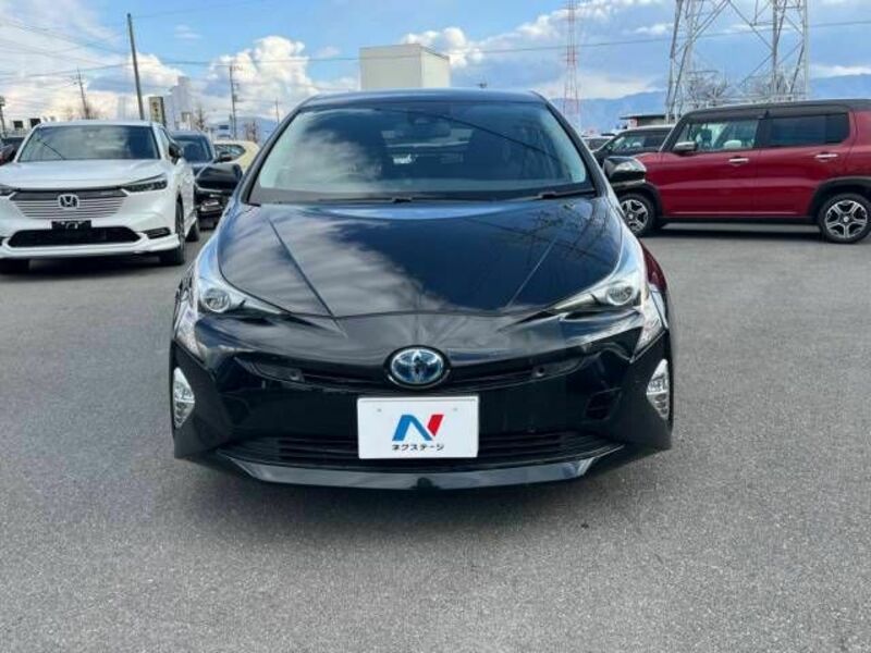 PRIUS-12