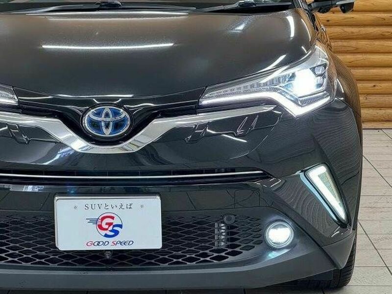 C-HR-9