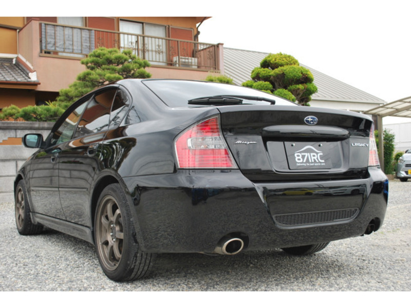 LEGACY B4