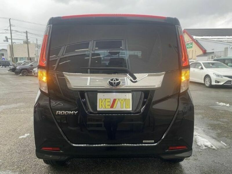 ROOMY
