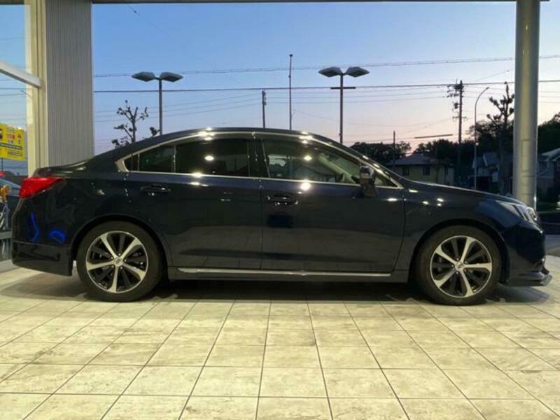 LEGACY B4