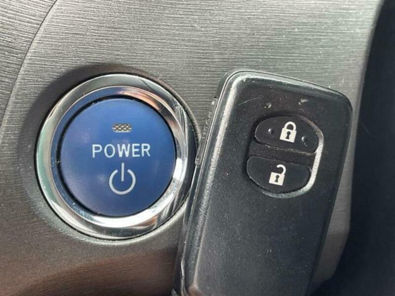 PRIUS-6