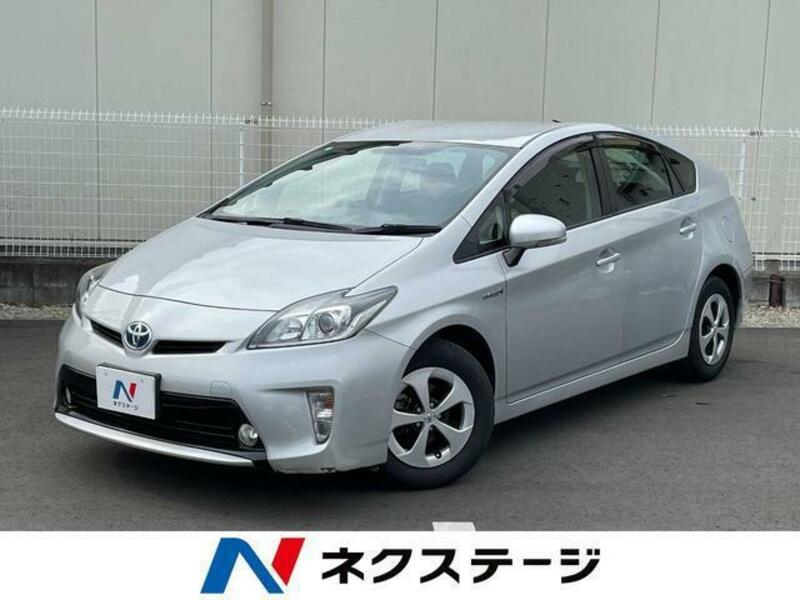 TOYOTA　PRIUS