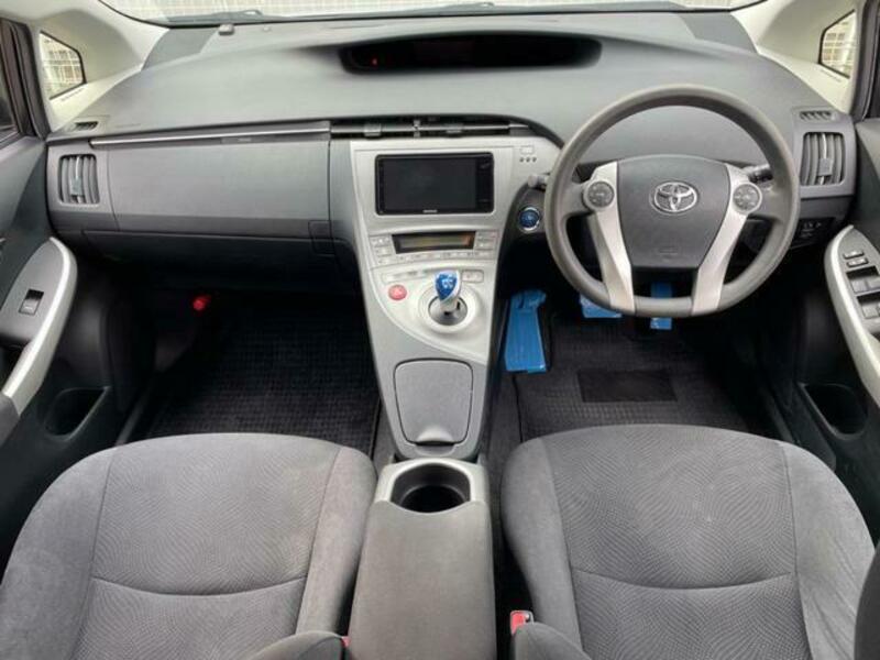 PRIUS-1