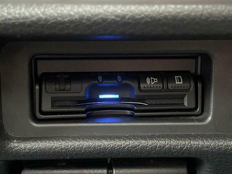 X-TRAIL-7