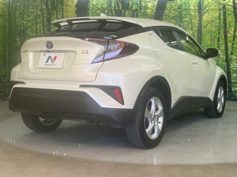 C-HR-16