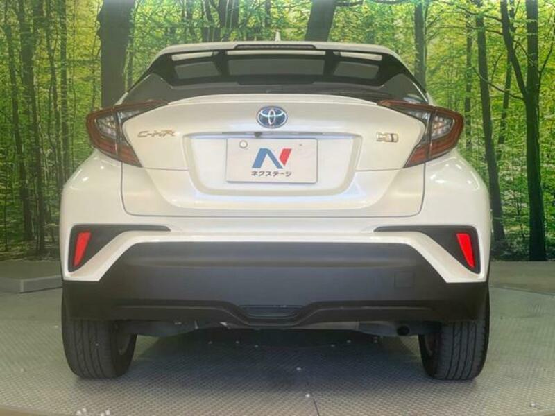 C-HR-14
