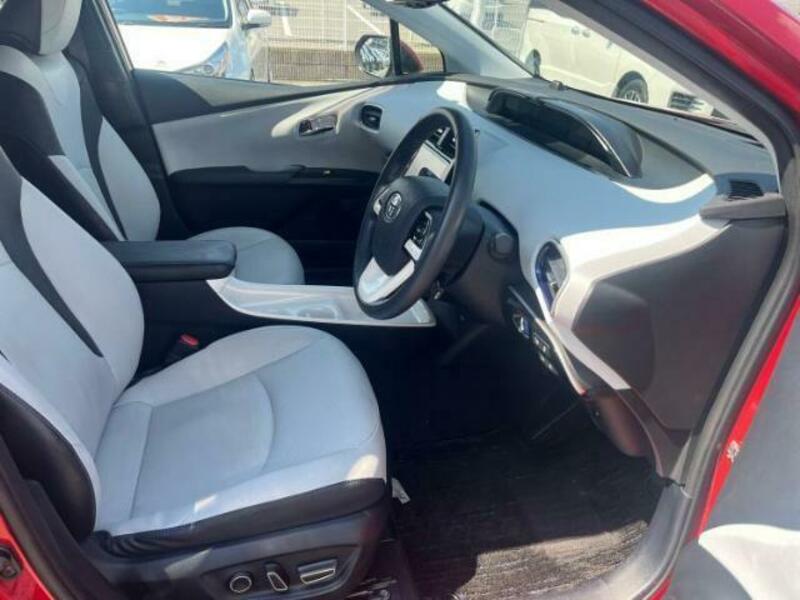 PRIUS-3