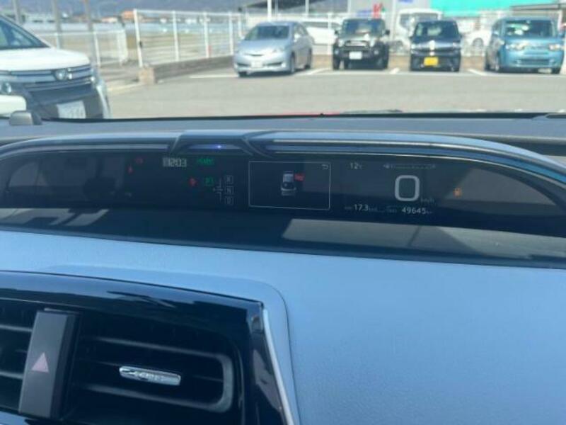 PRIUS-13
