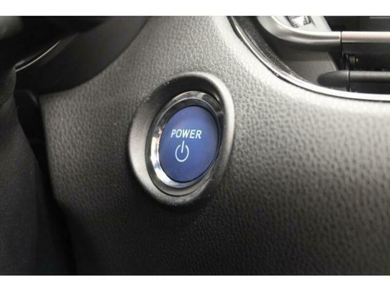C-HR-13