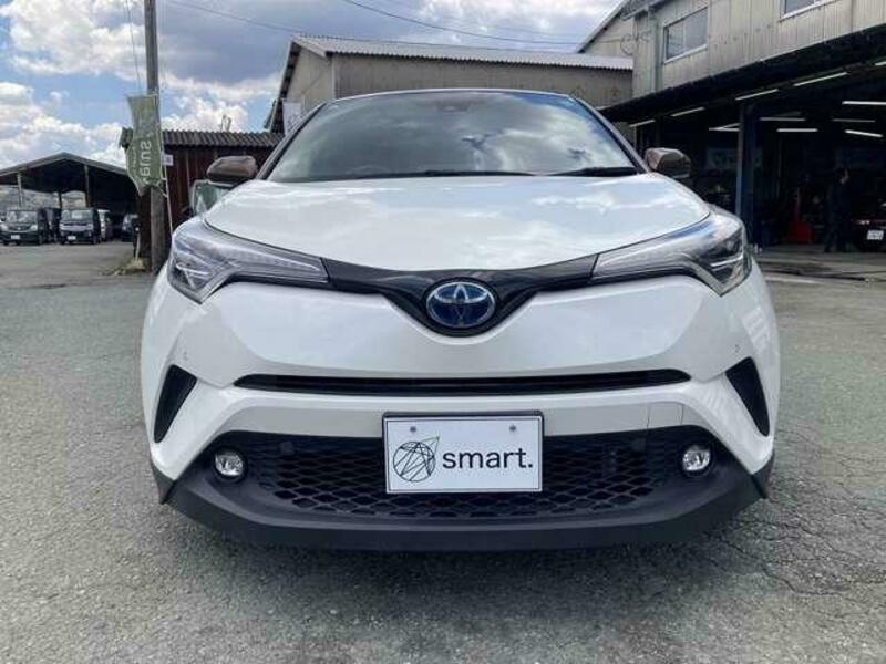 TOYOTA　C-HR