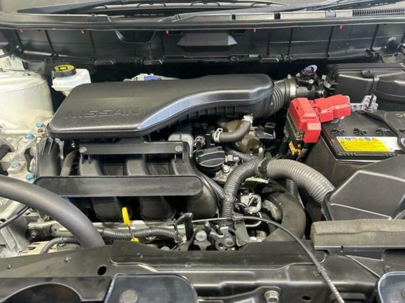X-TRAIL-18