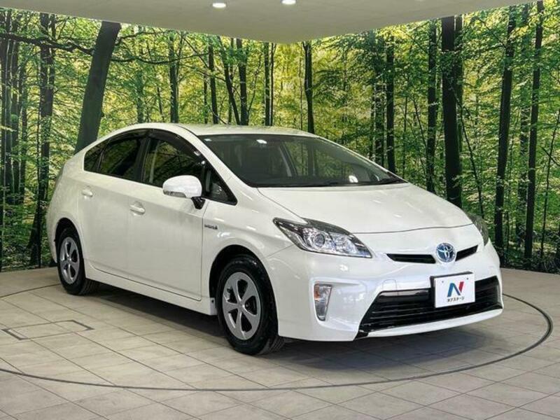 PRIUS-16