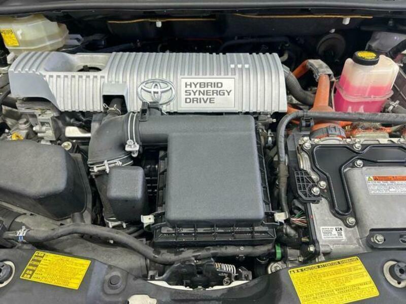 PRIUS-18