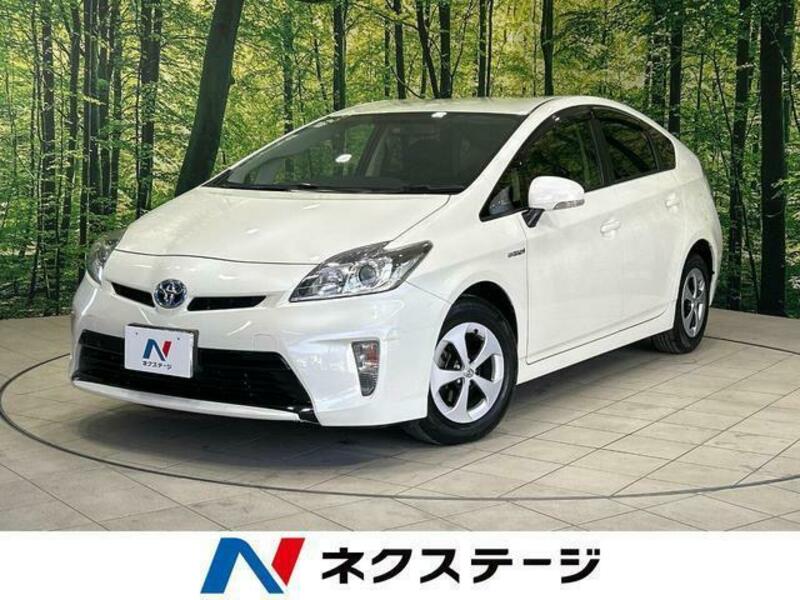TOYOTA　PRIUS