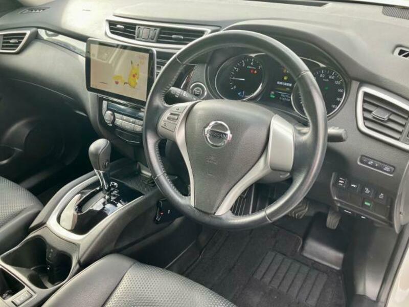 X-TRAIL-5