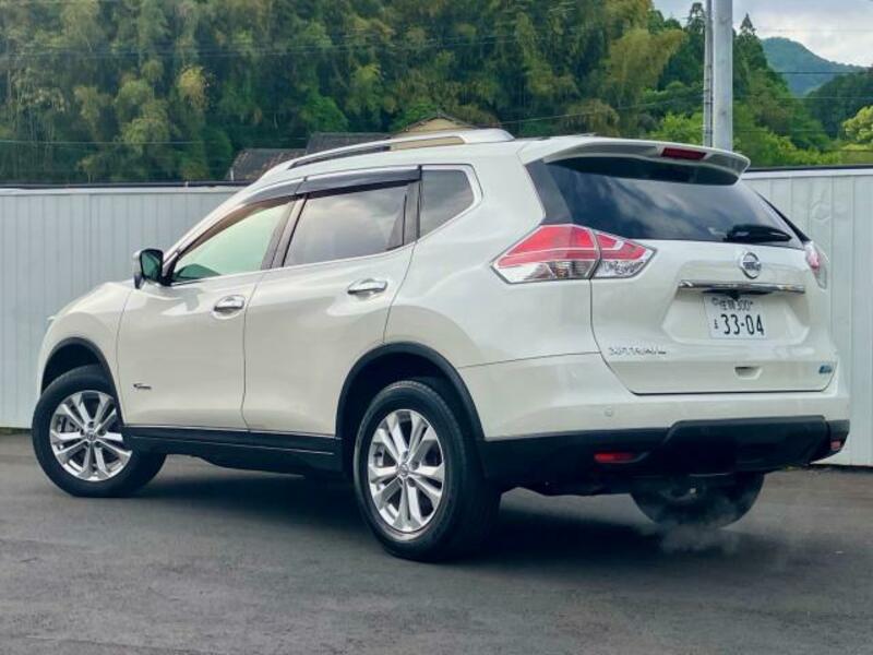 X-TRAIL-3