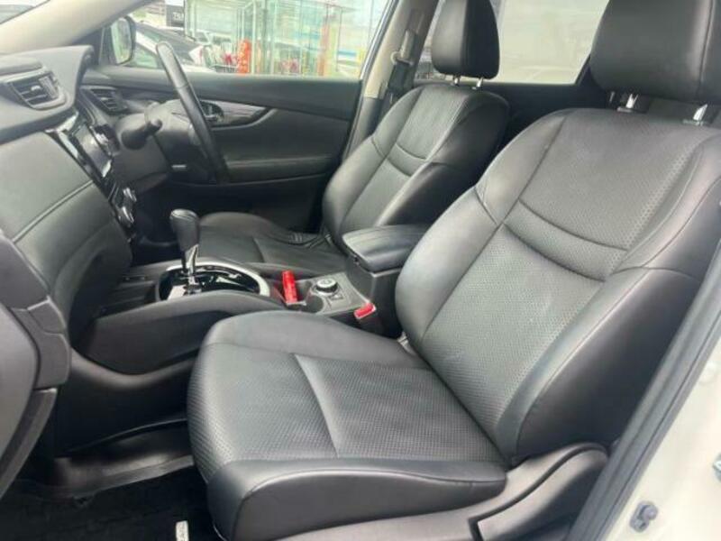 X-TRAIL-5