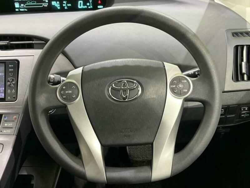 PRIUS-10