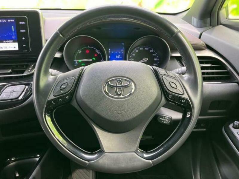 C-HR-13