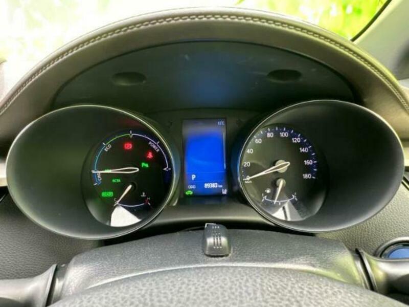 C-HR-12