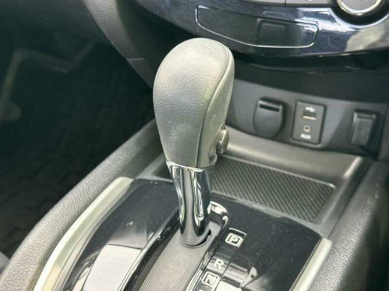 X-TRAIL-16