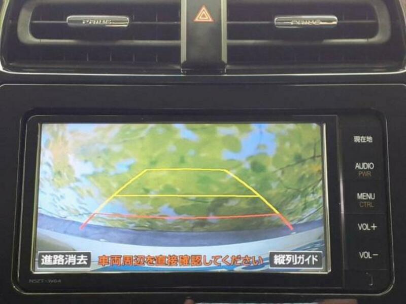 PRIUS-9