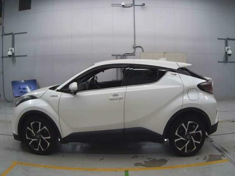 C-HR-16