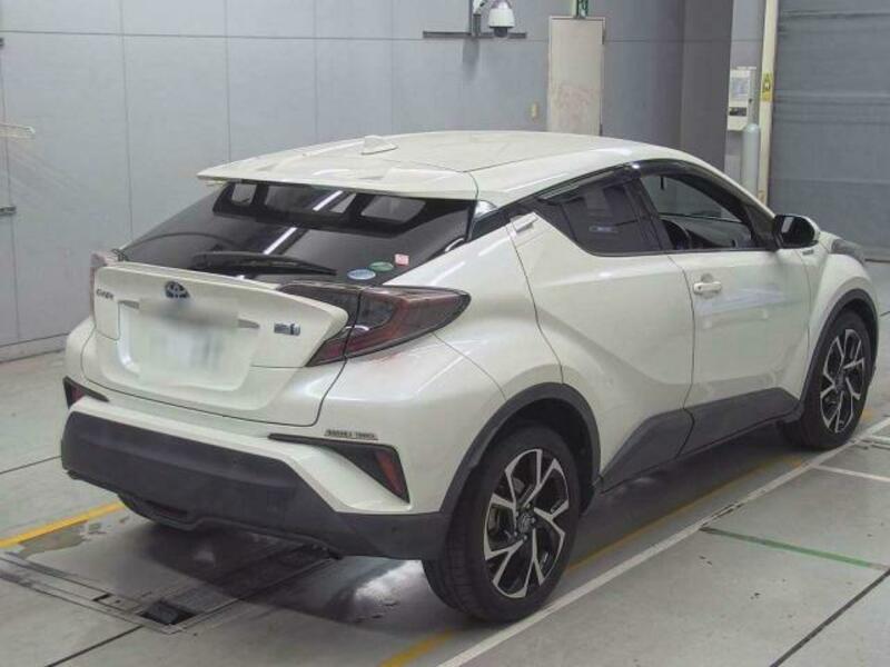 C-HR-18