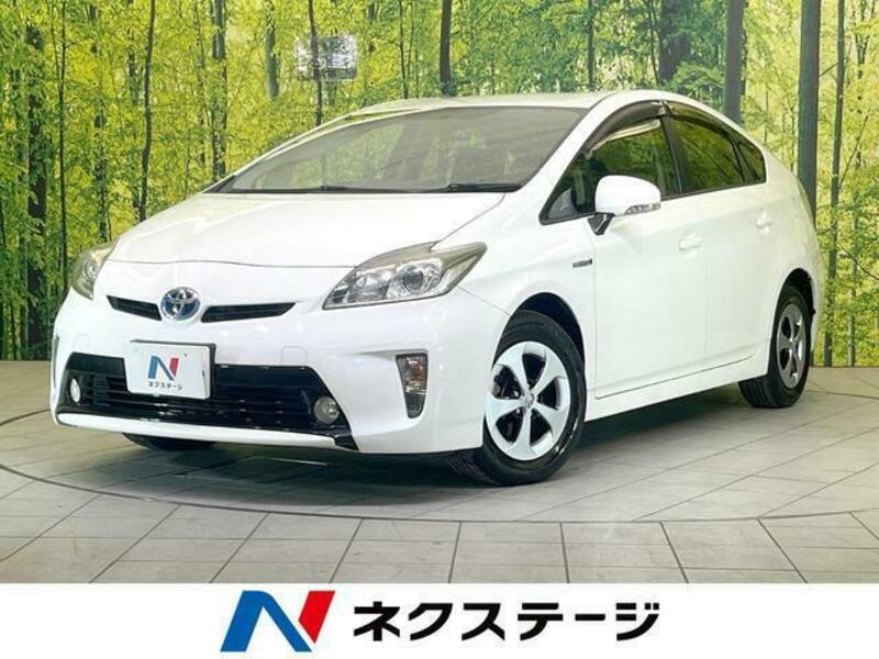 TOYOTA　PRIUS