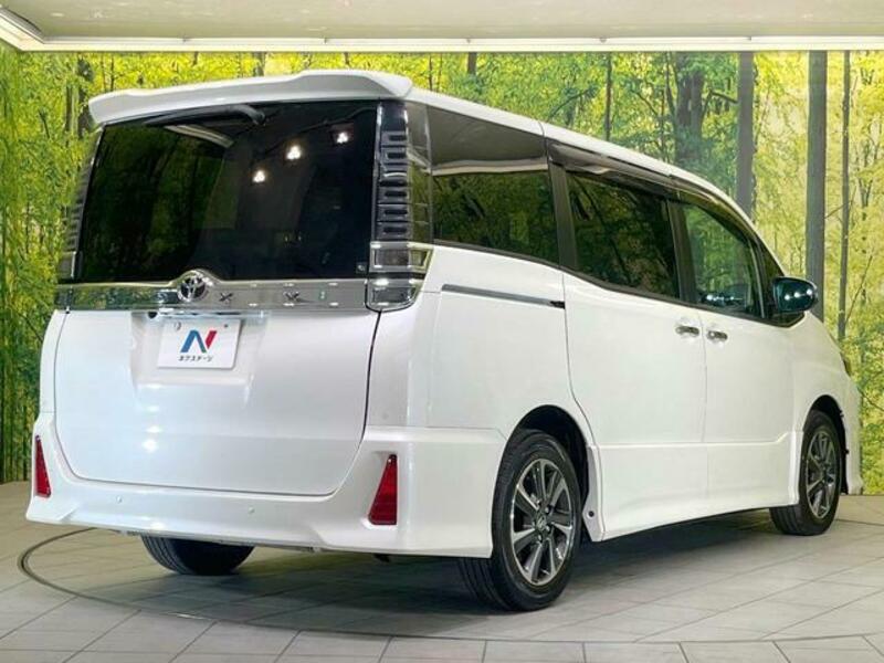 VOXY-17