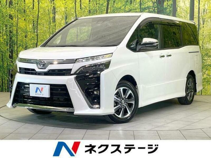 TOYOTA　VOXY