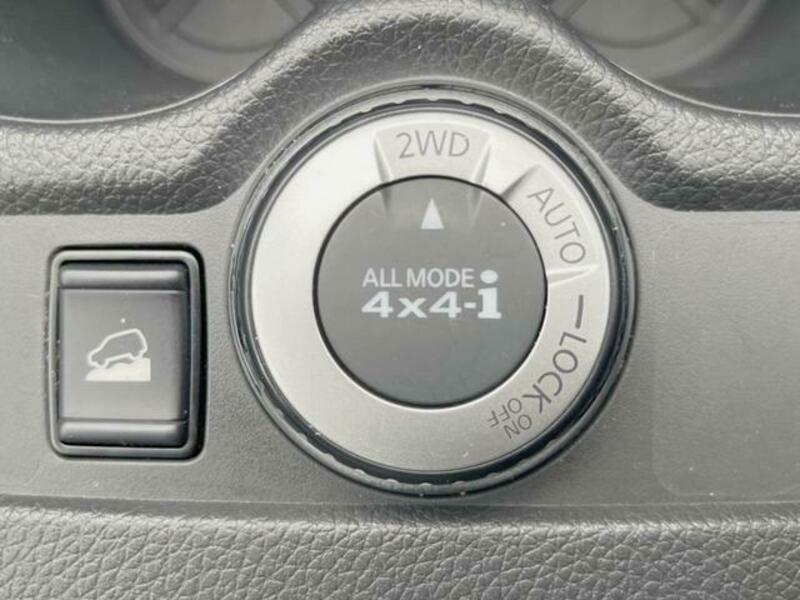 X-TRAIL-5