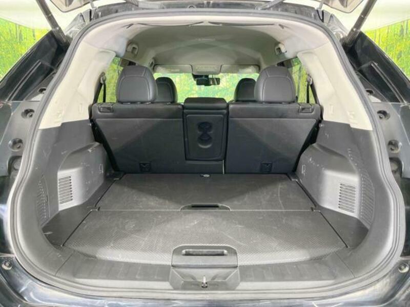 X-TRAIL-9