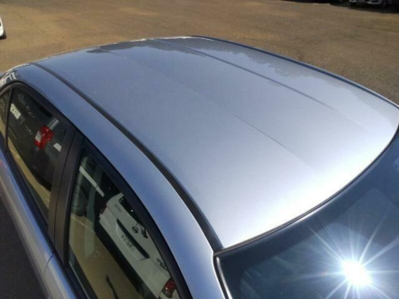 COROLLA AXIO