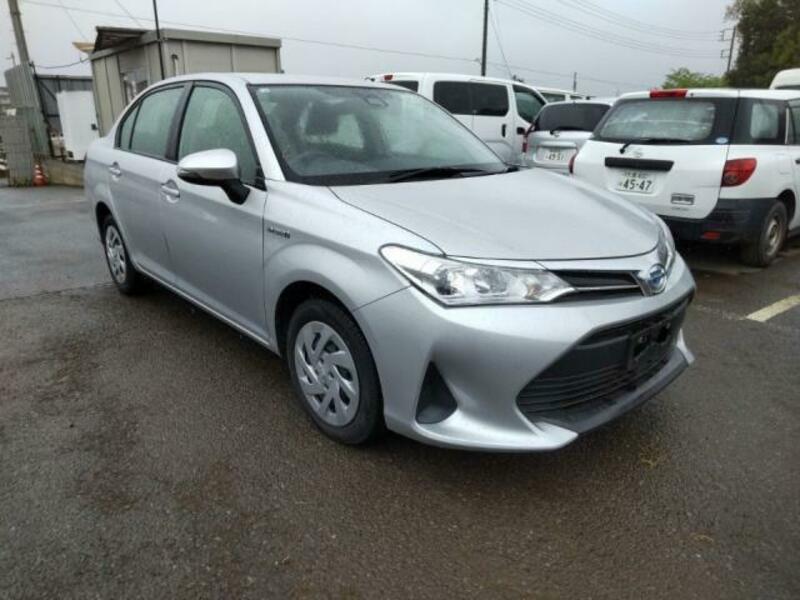 COROLLA AXIO