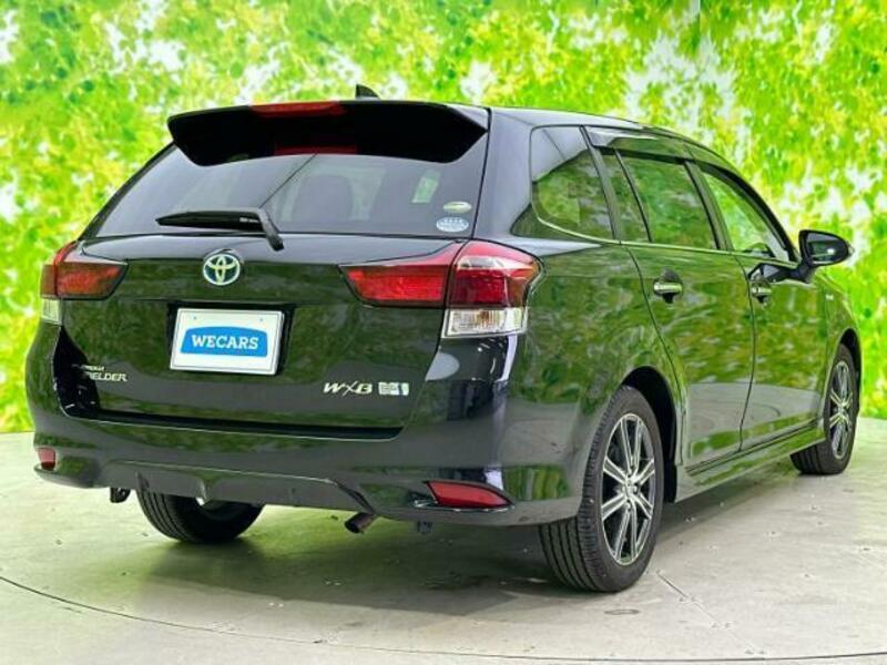 COROLLA FIELDER