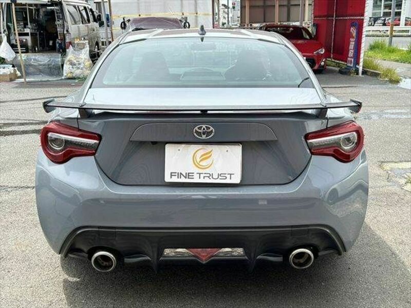86