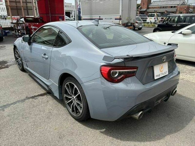 86