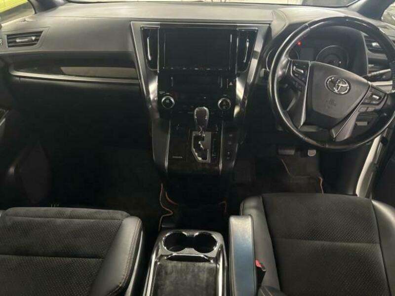ALPHARD-9