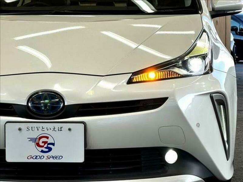 PRIUS-18