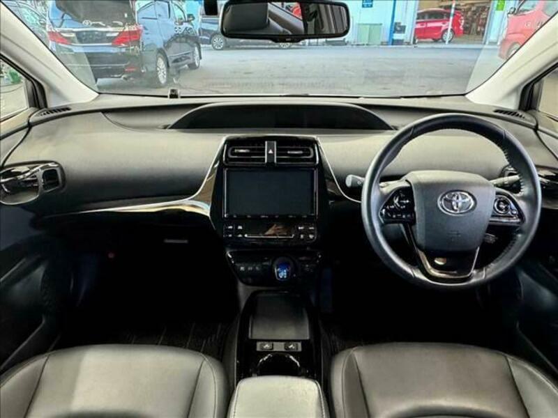 PRIUS-1