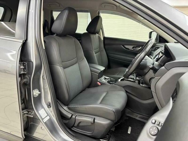 X-TRAIL-7